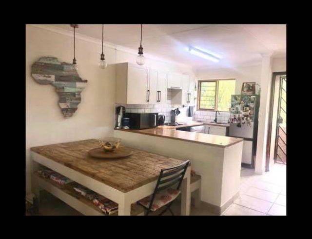 2 BEDROOM APARTMENT FOR SALE IN SUNNINGHILL
